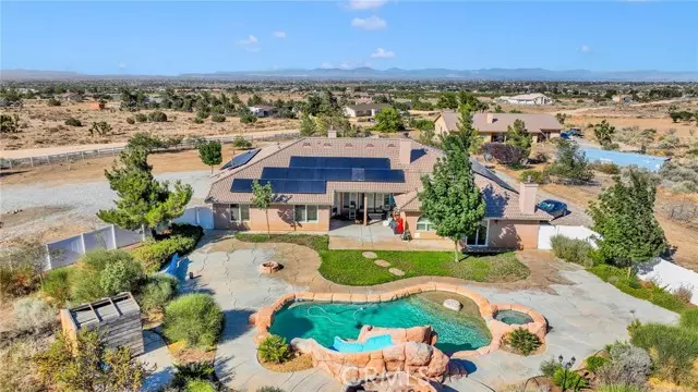 4965 Sunnyslope RD, Phelan, CA 92371