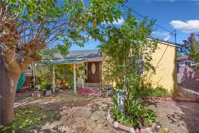 North Hollywood, CA 91601,5245 Strohm AVE