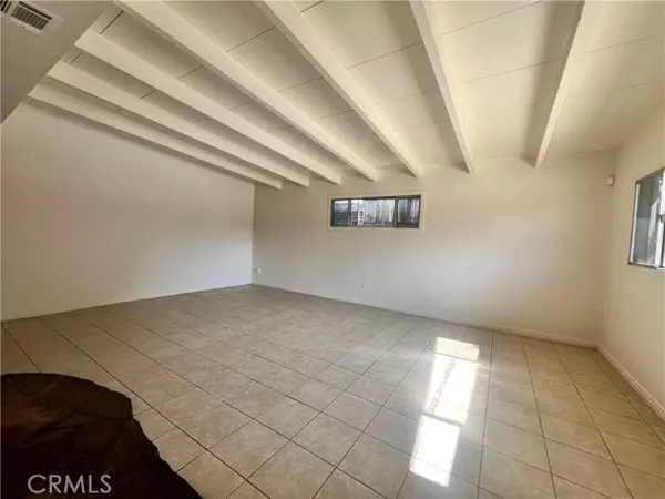 Palmdale, CA 93551,38710 Yucca Tree ST