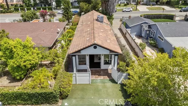 Encino, CA 91436,5012 Gerald AVE