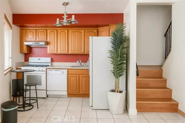 Alhambra, CA 91801,210 N Atlantic BLD A