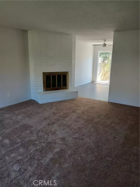 Tustin, CA 92780,453 E 1st ST