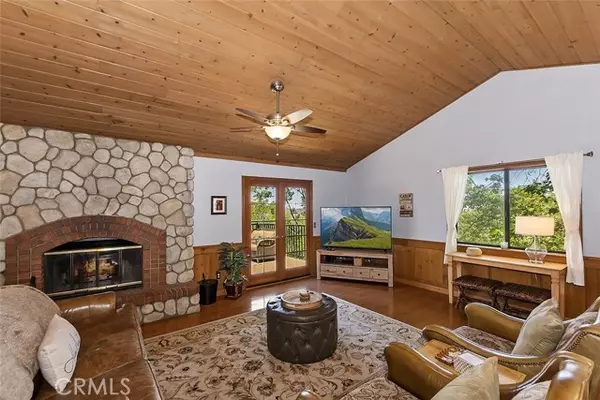 Lake Arrowhead, CA 92352,28662 Zion DR
