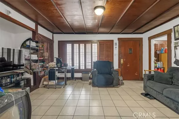 East Los Angeles, CA 90063,120 N Bonnie Beach PL