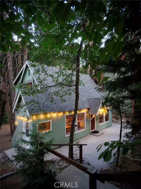 Lake Arrowhead, CA 92352,407 Dolly Varden DR