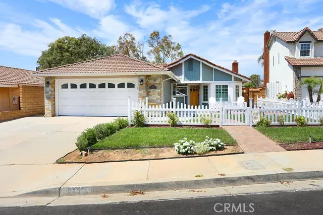 8491 E Frostwood ST, Anaheim Hills, CA 92808