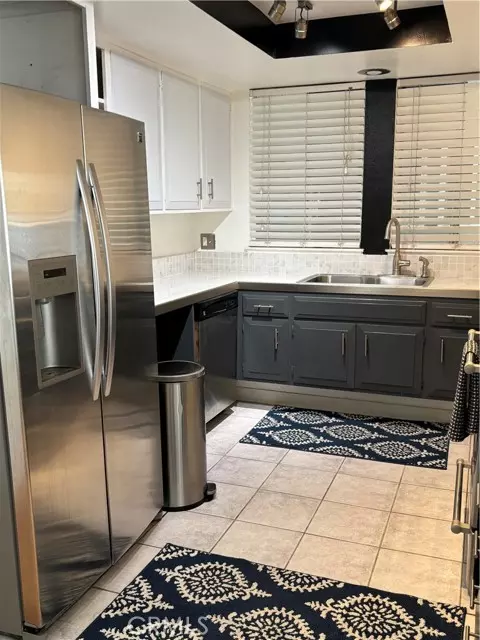 Seal Beach, CA 90740,1950 McKinney WAY 11K