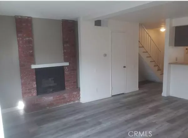Canoga Park, CA 91304,21219 Roscoe BLD 215