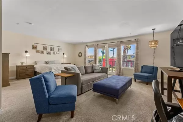 Anaheim, CA 92805,1801 E Katella AVE 3157