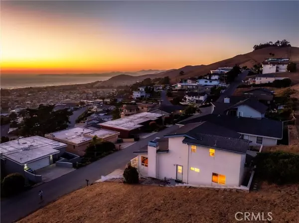 Morro Bay, CA 93442,2556 Nutmeg AVE