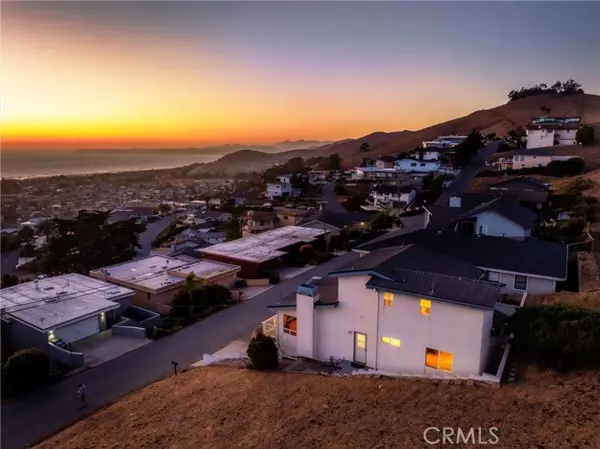 Morro Bay, CA 93442,2556 Nutmeg AVE