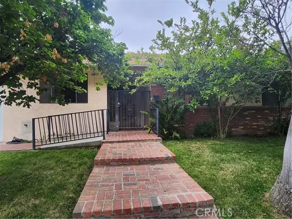 18725 Schoenborn ST, Northridge, CA 91324
