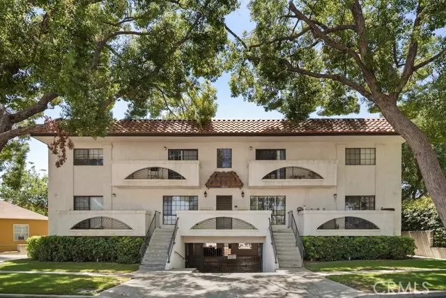 1544 N Edison BLD, Burbank, CA 91505