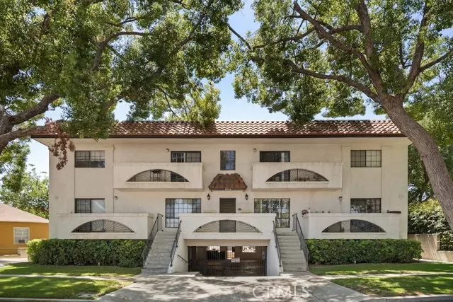 1544 N Edison BLD, Burbank, CA 91505