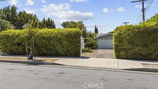 North Hollywood, CA 91605,7725 Ethel AVE