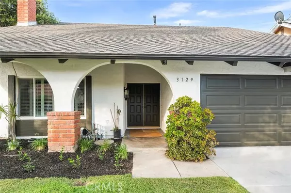 Santa Ana, CA 92704,3129 S Rene DR