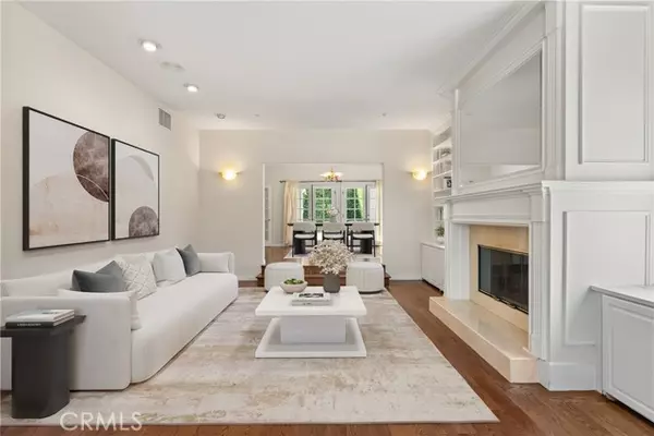 Beverly Hills, CA 90212,272 S Oakhurst DR