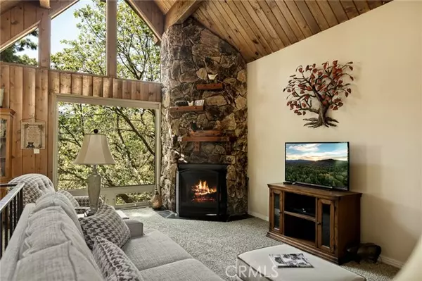 Lake Arrowhead, CA 92391,26495 Walnut Hills DR
