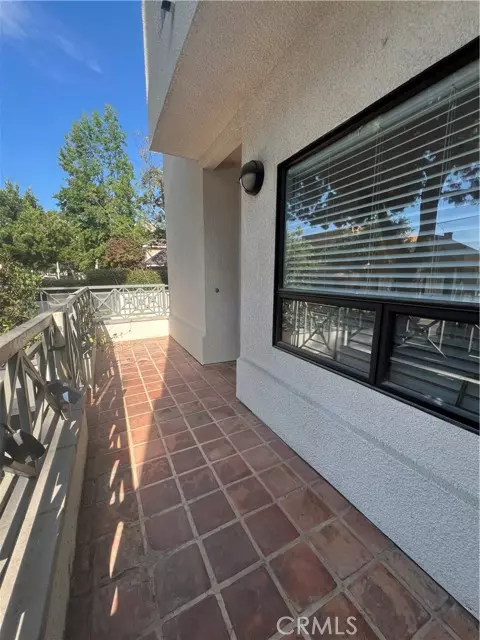 Pasadena, CA 91101,111 S Oak Knoll AVE 109