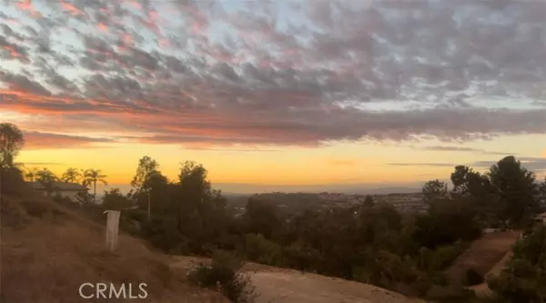 Anaheim Hills, CA 92808,316 S Penny LN