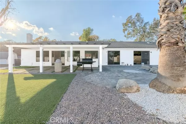 Fontana, CA 92337,11655 Overland DR