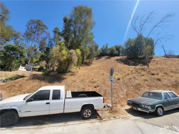 Los Angeles, CA 90063,1000 N Gage AVE