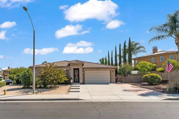 Murrieta, CA 92563,31557 Whitecrown DR