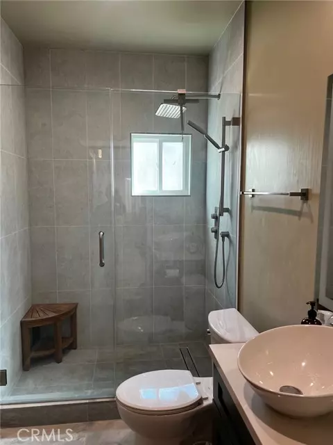 Los Angeles, CA 90068,1912 Canyon DR