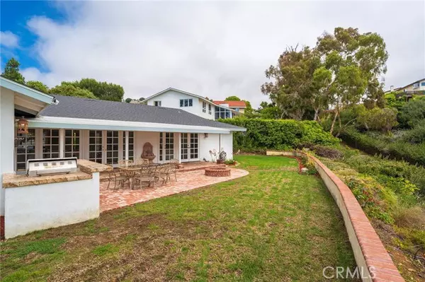 Rancho Palos Verdes, CA 90275,7228 Berry Hill DR