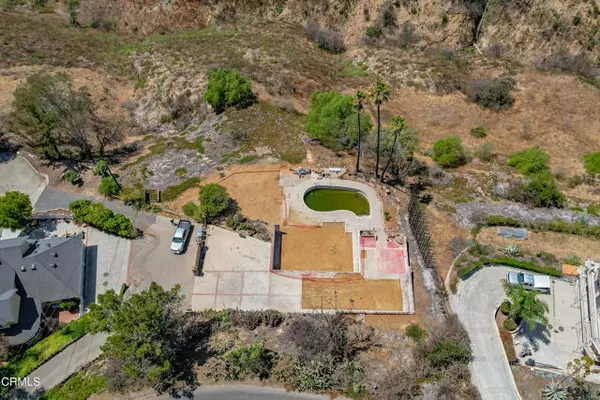 Camarillo, CA 93010,609 W Highland DR