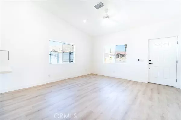 Desert Hot Springs, CA 92240,9473 Palm DR