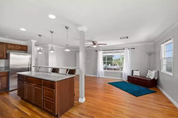 Bonita, CA 91902,3825 27 GRANDVIEW PL