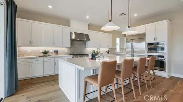 24397 Calle La Roca, Valencia, CA 91354