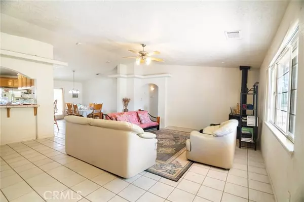 Hesperia, CA 92345,8871 Avocado AVE