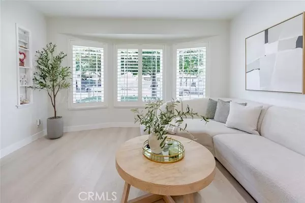 North Hollywood, CA 91606,11484 Erwin ST