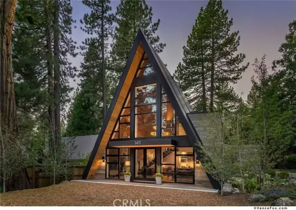 Big Bear Lake, CA 92315,831 Cove DR