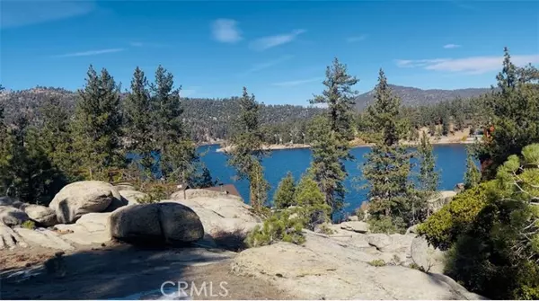 831 Cove DR, Big Bear Lake, CA 92315