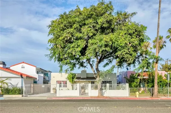 Anaheim, CA 92805,842 S Anaheim BLD