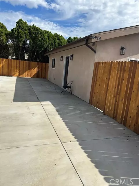 6914 Adamson Ave, Bell Gardens, CA 90201
