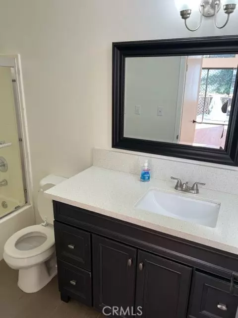 Los Angeles, CA 90066,11852 WASHINGTON PL