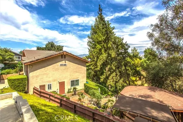 Redlands, CA 92373,505 E Sunset DR