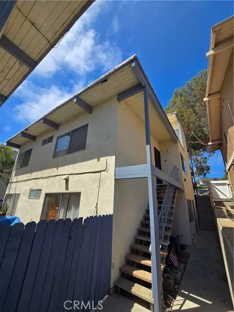 Redondo Beach, CA 90277,116 N Helberta AVE