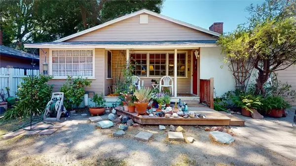 22542 Burbank BLD, Woodland Hills, CA 91367