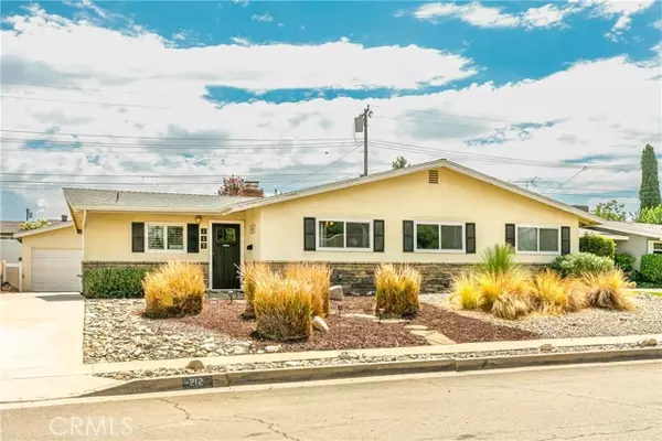 212 Lilac CT, Redlands, CA 92373