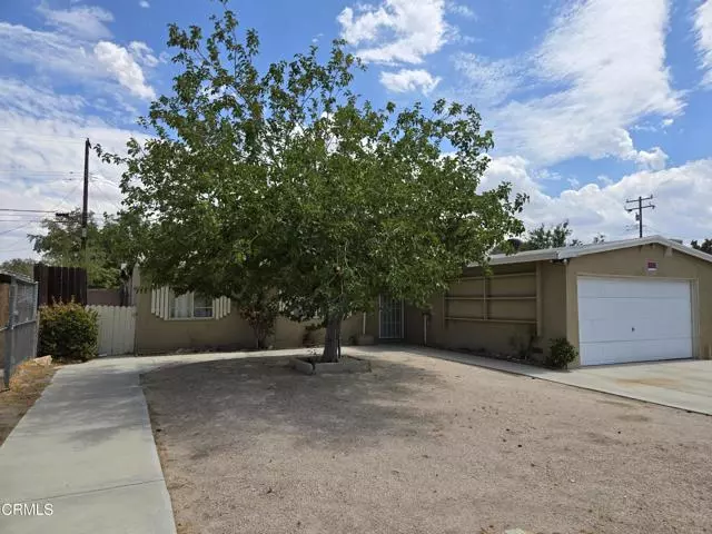 Lancaster, CA 93535,44122 Carolside AVE