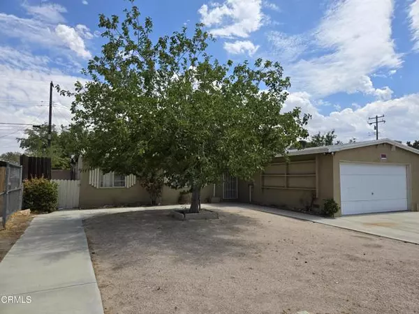 44122 Carolside AVE, Lancaster, CA 93535
