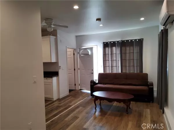10710 Helendale AVE, Tujunga, CA 91042