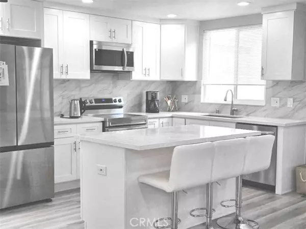 Laguna Woods, CA 92637,572 Avenida Sevilla B