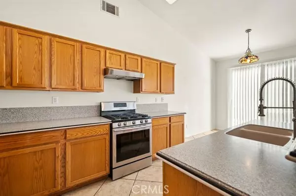 Temecula, CA 92591,32032 Merlot