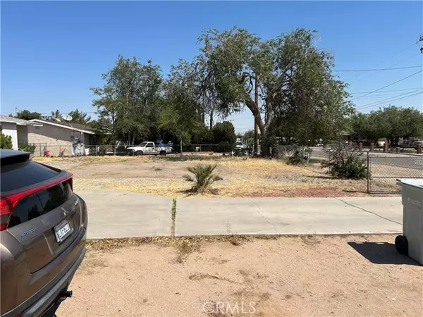 Hesperia, CA 92345,9922 Victor AVE
